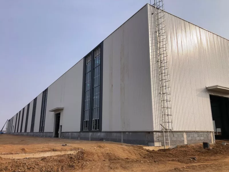 Prefabrik Polad Anbarı
